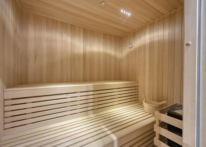 Galant With Pool And Sauna - Happy * Maruzini